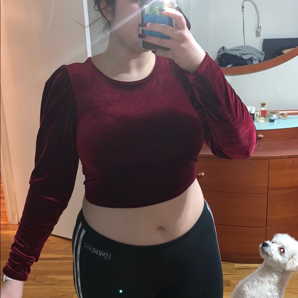 Top - Picture 2 of 3